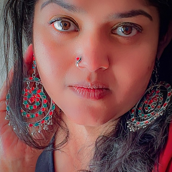 Jumbo colorful Afghani earring - Picture 2 of 2